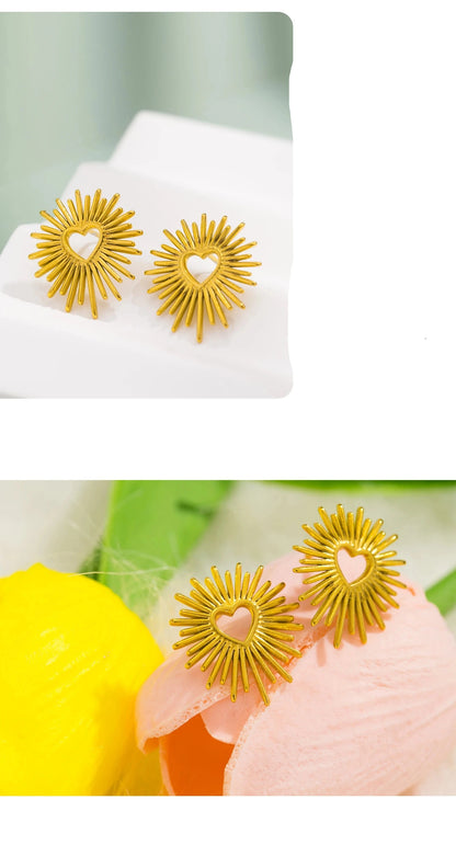 Aquarly Floral Heart Studs