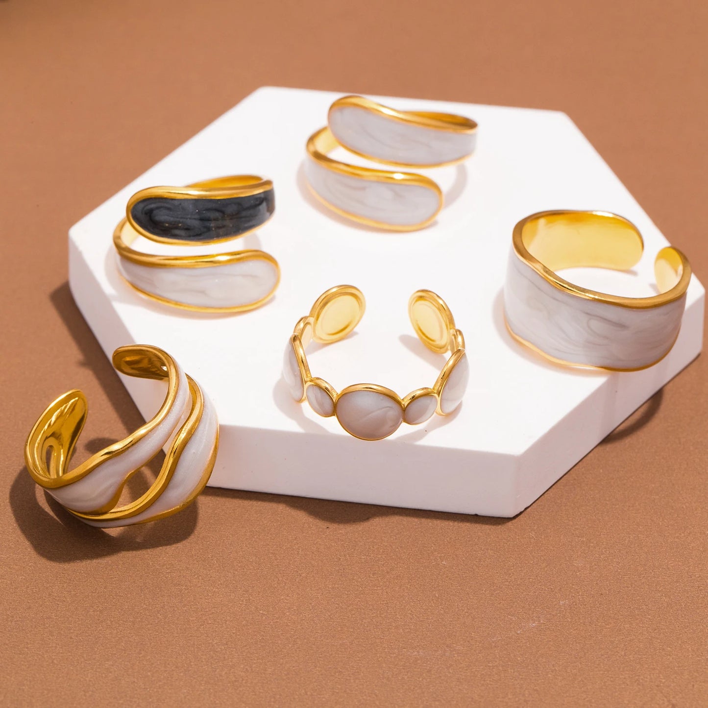 Aquarly Eclipse Ring